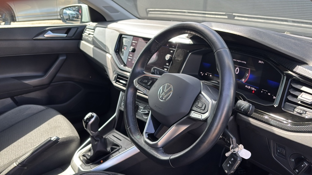Volkswagen Polo 1.0 Tsi Life 95 Ps KR24WVH White #6