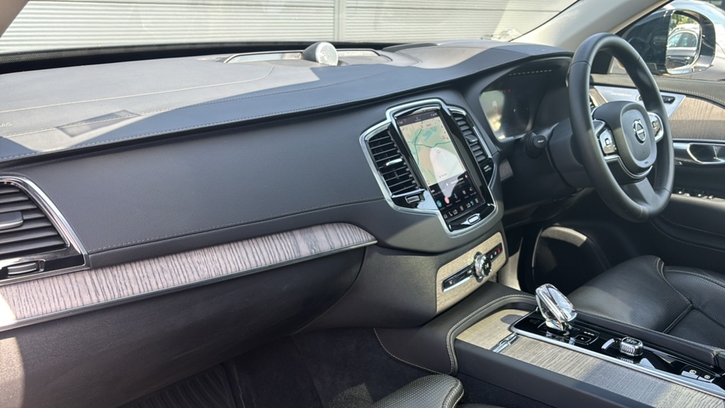 Volvo XC90 2.0 T8 455 Rc Phev Ultimate Dark Awd Gtron AE73LBL Black #2