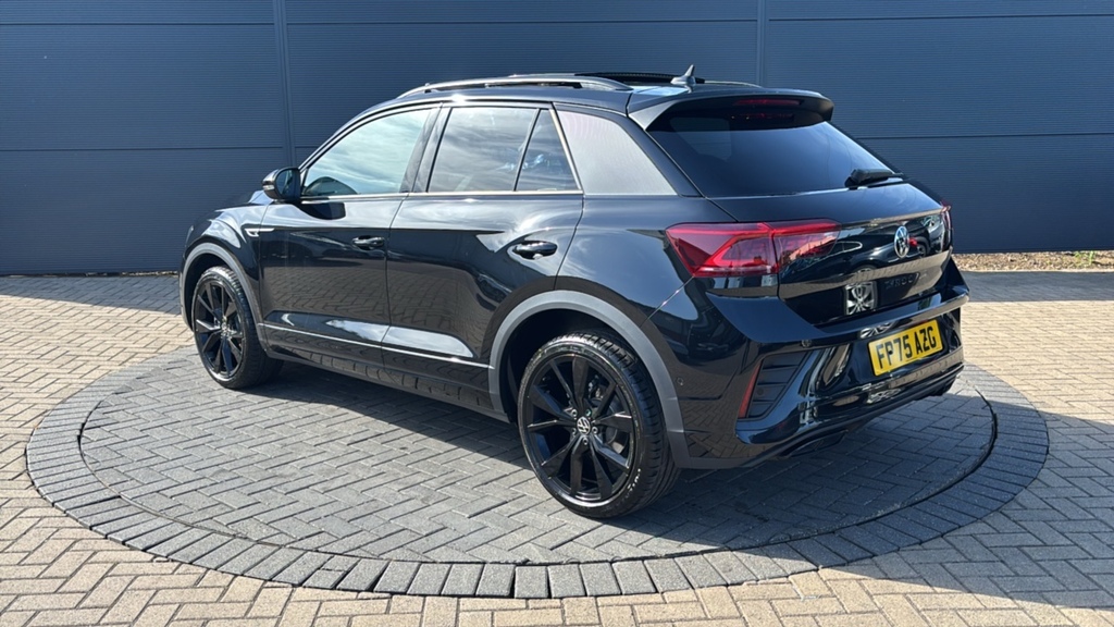 Volkswagen T-Roc 1.5 Tsi Black Edition Plus Dsg 150 Ps FP75AZG Black #3