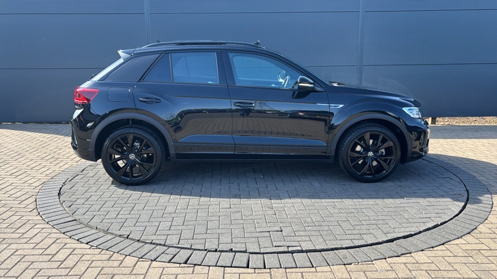 Volkswagen T-Roc 1.5 Tsi Black Edition Plus Dsg 150 Ps FP75AZG Black #4
