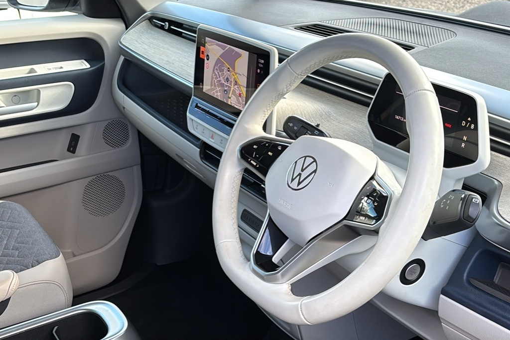 Volkswagen ID.Buzz 150Kw Style Pro 77Kwh 204 Ps LL73JJU Blue #6