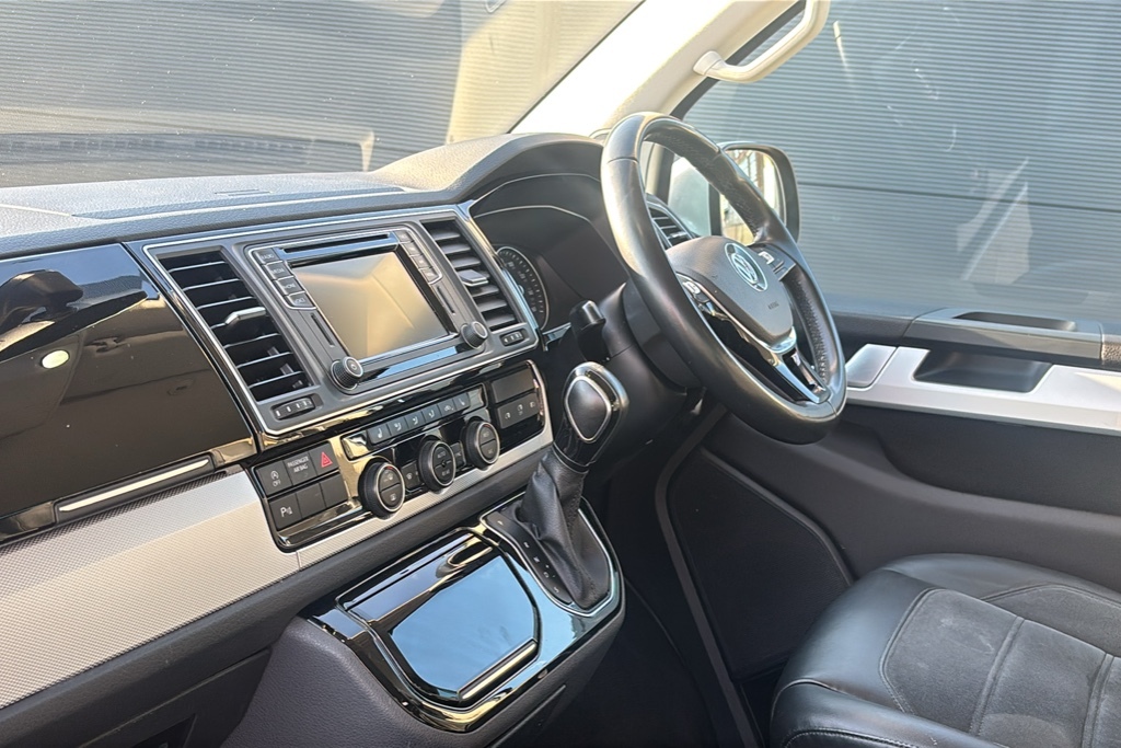 Volkswagen Caravelle 2.0 Tdi Bluemotion Tech 199 Executive Dsg 199 Silver #2
