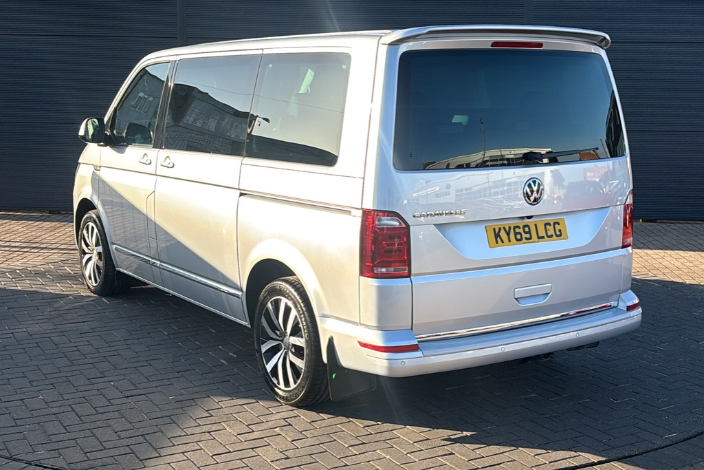 Volkswagen Caravelle 2.0 Tdi Bluemotion Tech 199 Executive Dsg 199 Silver #3