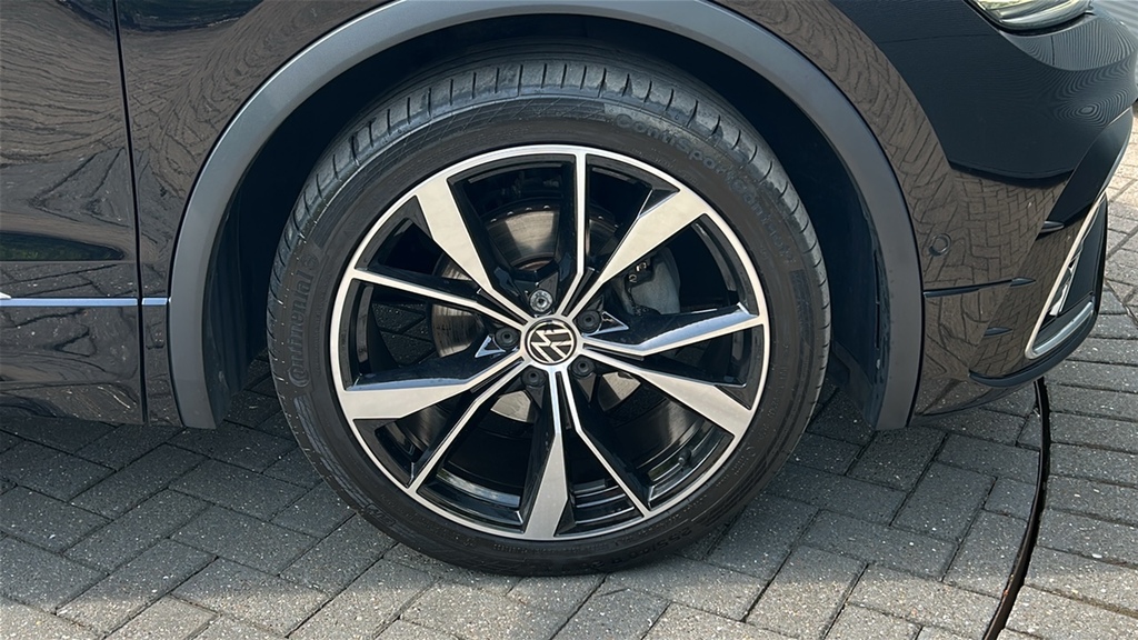 Volkswagen Tiguan 2.0 Tdi R-line Dsg 150 Ps DE73PXK Black #5