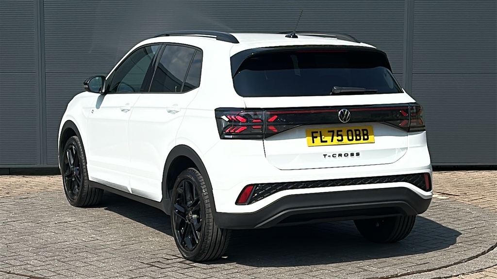 Volkswagen T-Cross 1.5 Tsi Black Edition Dsg 150 Ps White #3