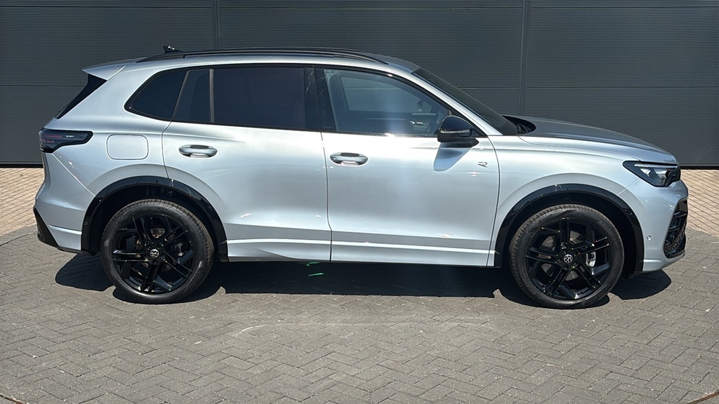 Volkswagen Tiguan 1.5 Tsi Ehybrid R-line Dsg 204 Ps KN75RWK Silver #4