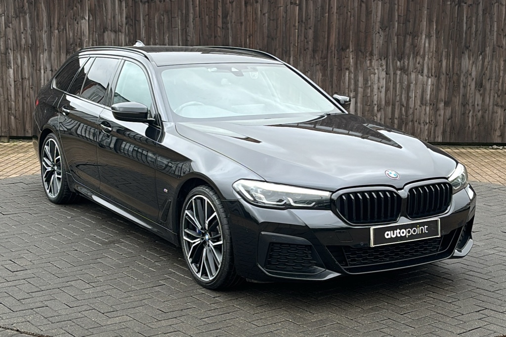 BMW 5 Series 530D Xdrive Mht M Sport 286 Ps Black