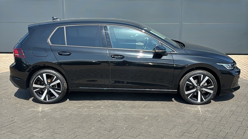 Volkswagen Golf 1.5 Etsi 150 Match Dsg 150 Ps FG75XUM Black #4