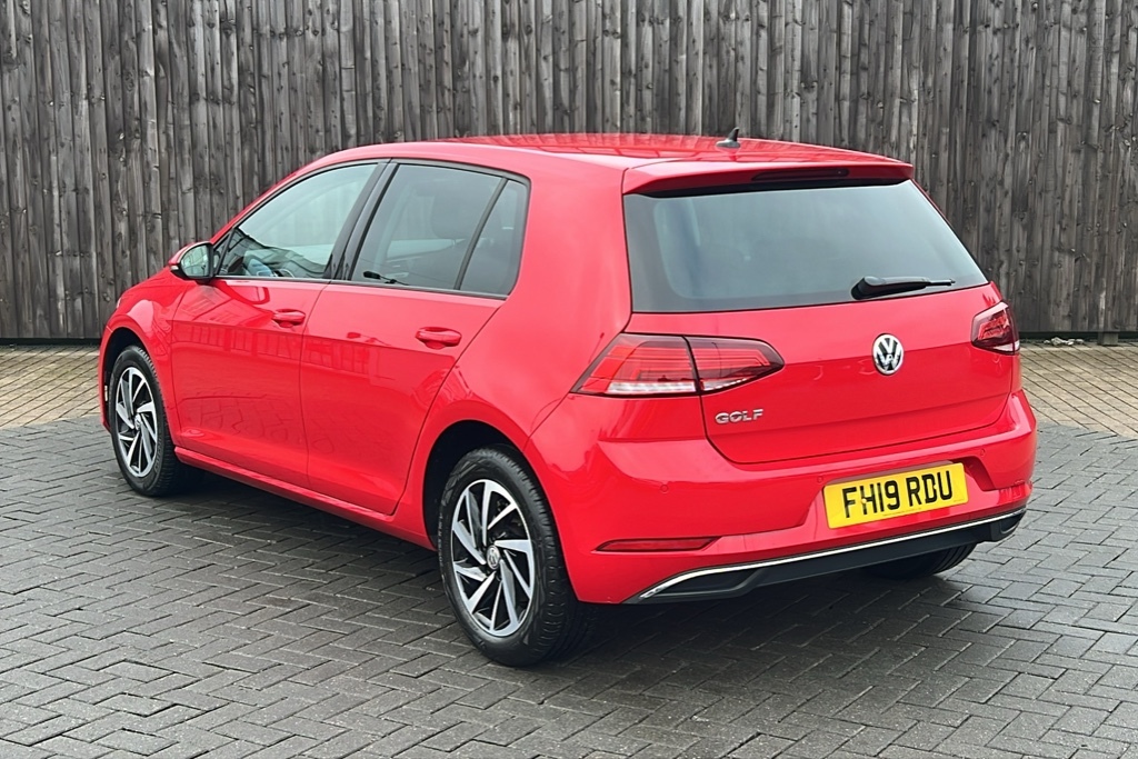 Volkswagen Golf 1.0 Tsi 115 Match 115 Ps Red #3