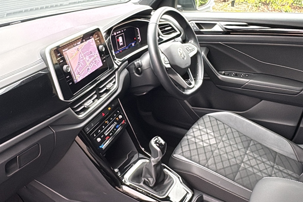 Volkswagen T-Roc 1.5 Tsi R-line 150 Ps YE73CJF Grey #2