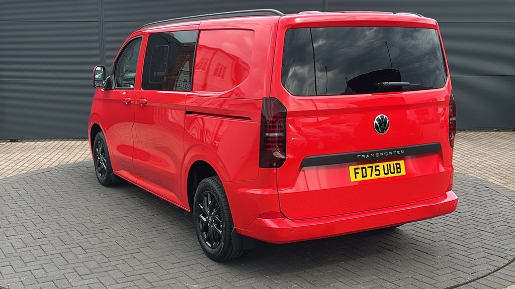 Volkswagen Transporter 2.0 Tdi 150 Commerce Pro Kombi Van 150 Ps FD75UUB Red #3