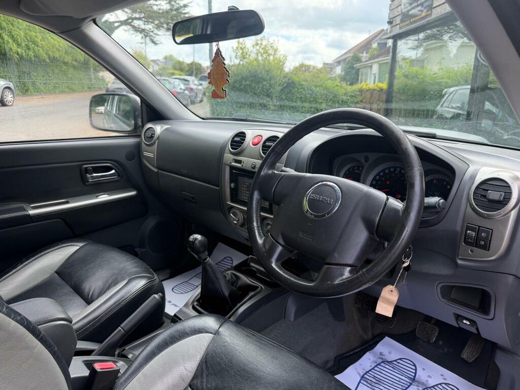 Isuzu Rodeo Td Yukon Double Cab Silver #10