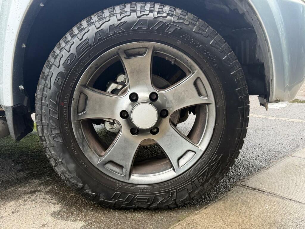 Isuzu Rodeo Td Yukon Double Cab Silver #46
