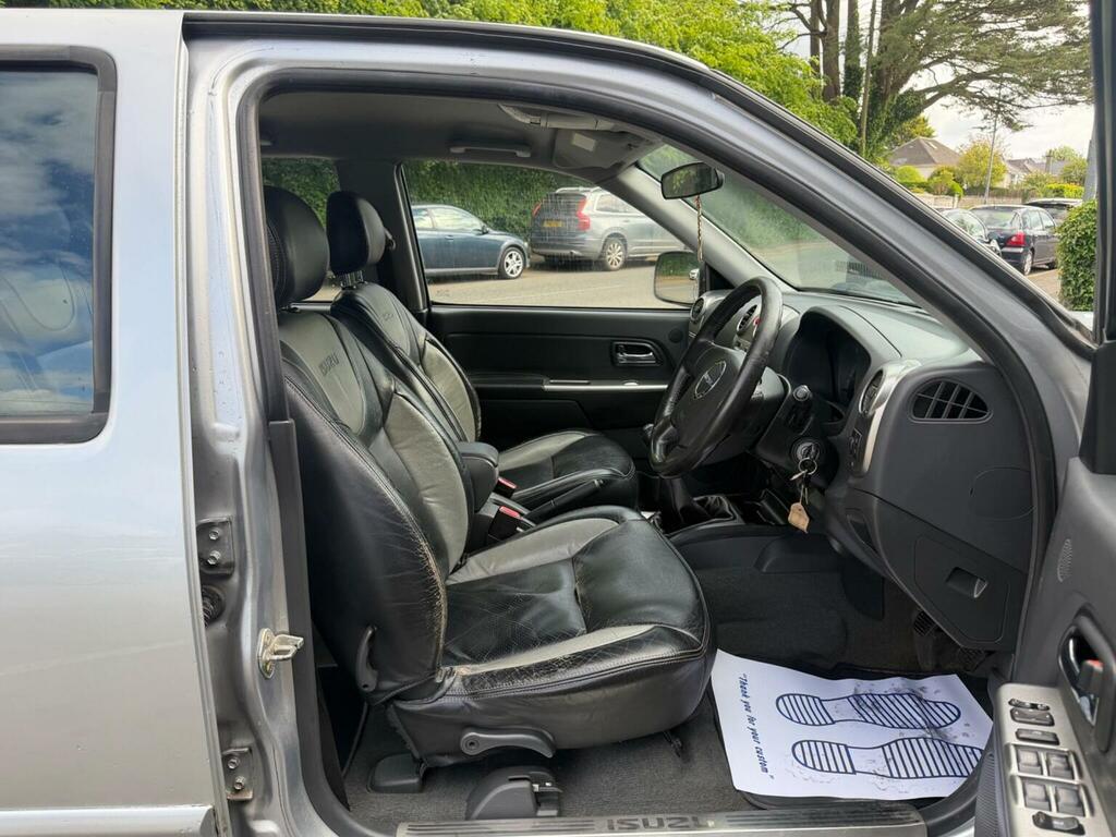 Isuzu Rodeo Td Yukon Double Cab Silver #8