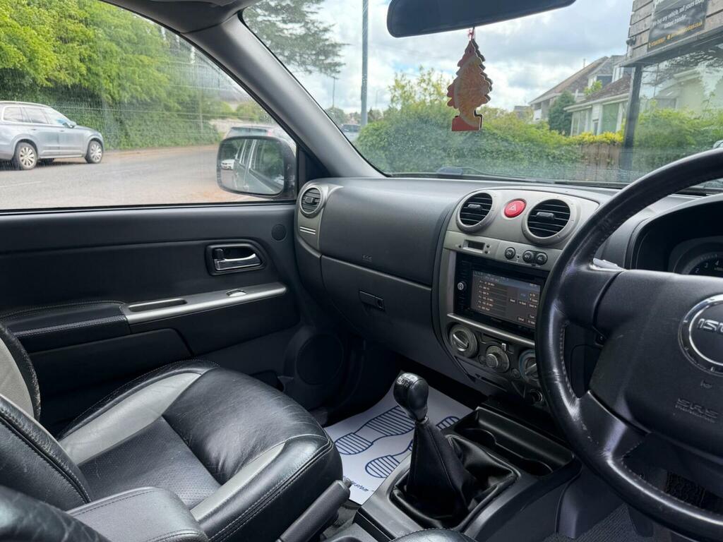 Isuzu Rodeo Td Yukon Double Cab Silver #14