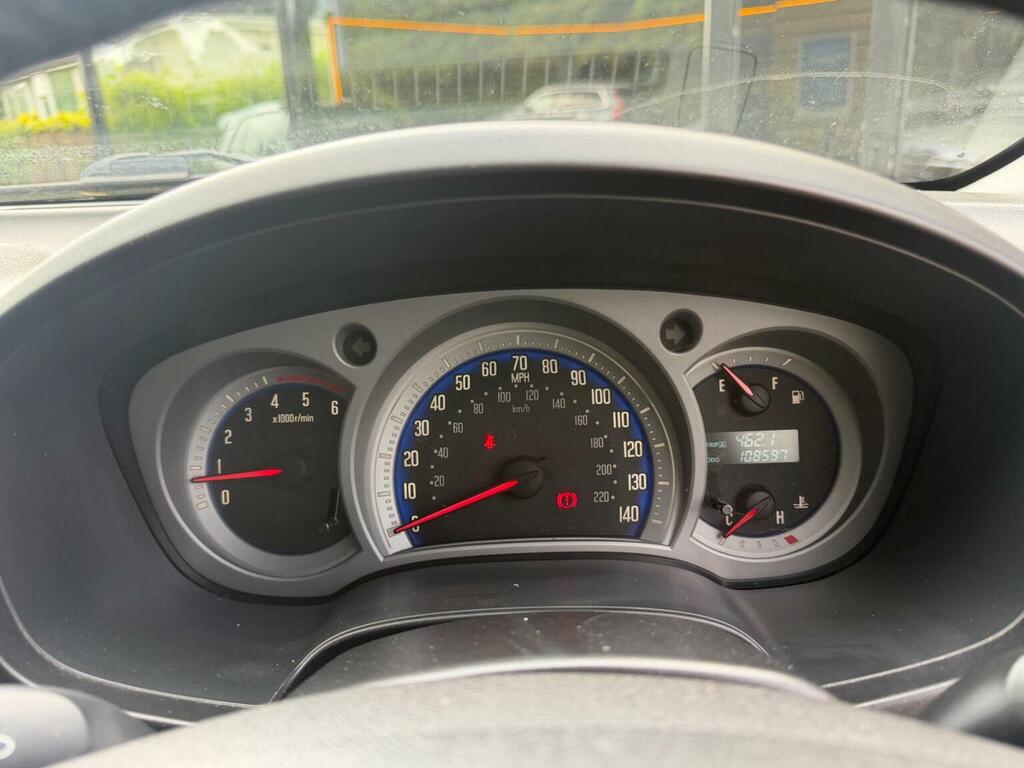 Isuzu Rodeo Td Yukon Double Cab Silver #16