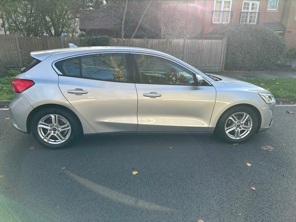 Ford Focus Focus Hatchback FM68ATO Silver #2