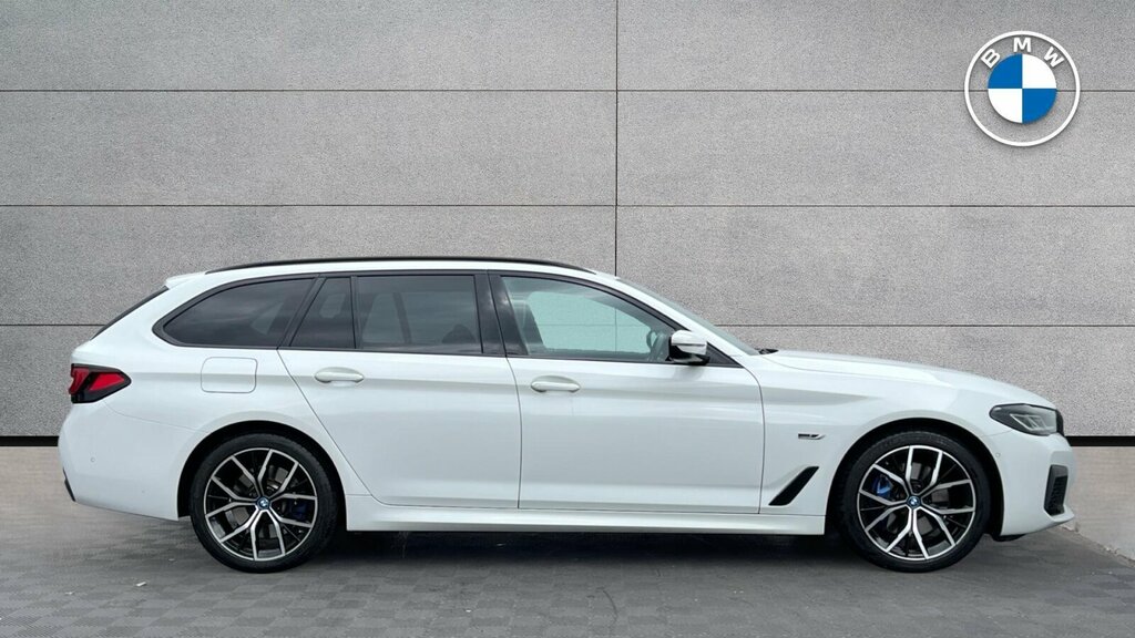 BMW 5 Series 530E M Sport Touring YE72PLN White #6