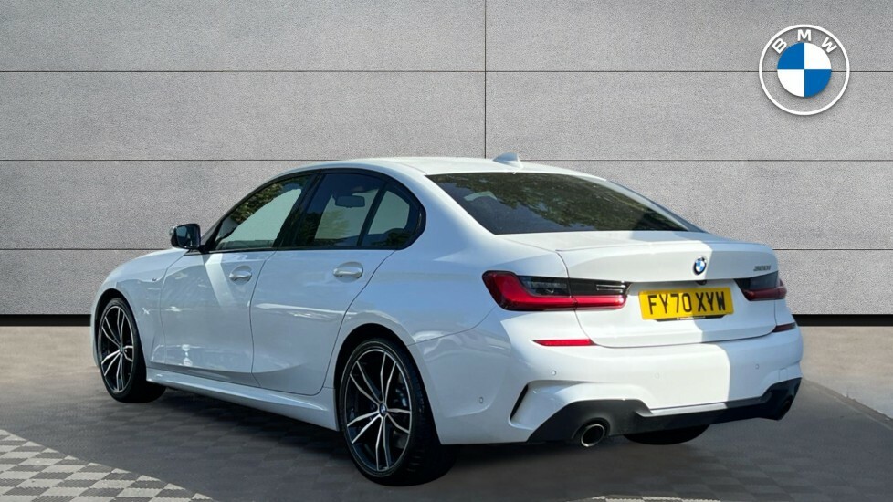 BMW 3 Series 320I M Sport Saloon FY70XYW White #4