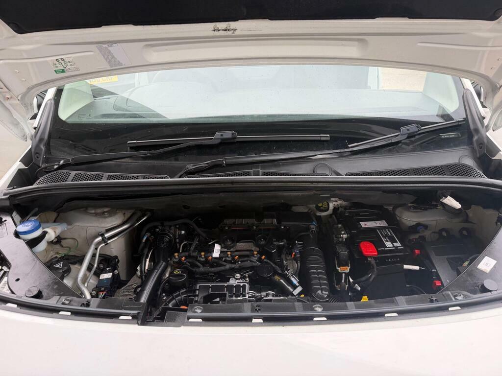 Vauxhall Combo 1.5 Turbo D 2300 Sportive L2 H1 Euro 6 DY21OWG White #3