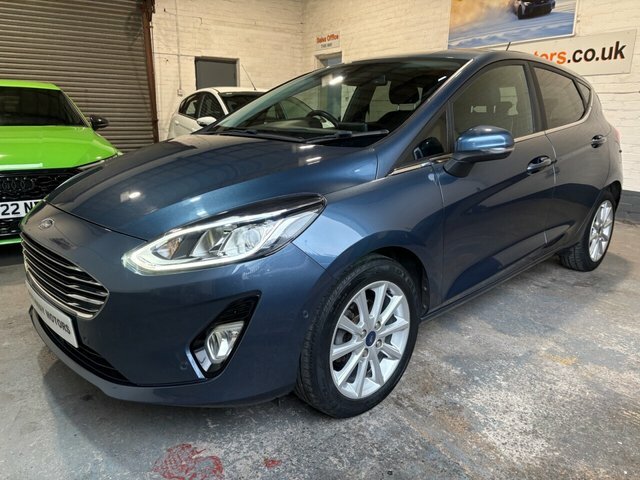 Ford Fiesta 1.0T Ecoboost Titanium Hatchback EK68FKH Blue #2