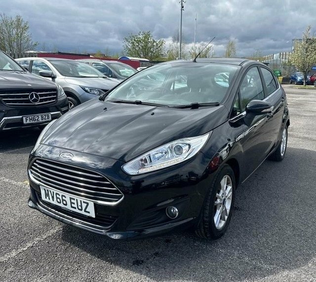 Ford Fiesta 1.0T Ecoboost Zetec Hatchback Eu MV66EUZ Black #2