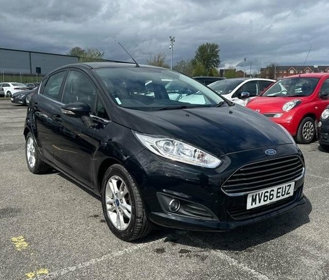 Ford Fiesta 1.0T Ecoboost Zetec Hatchback Eu Black