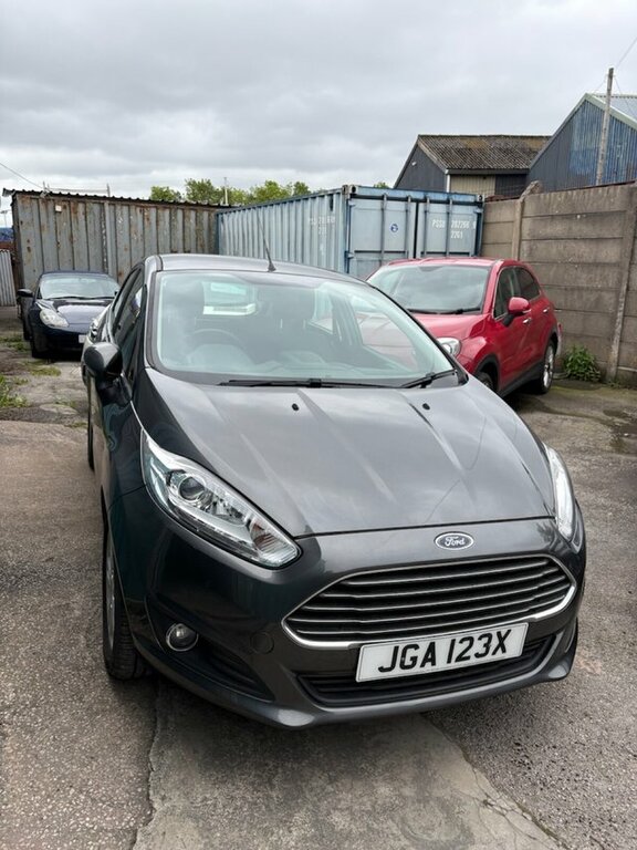 Ford Fiesta 1.0T Ecoboost Zetec Hatchback Powershif Grey