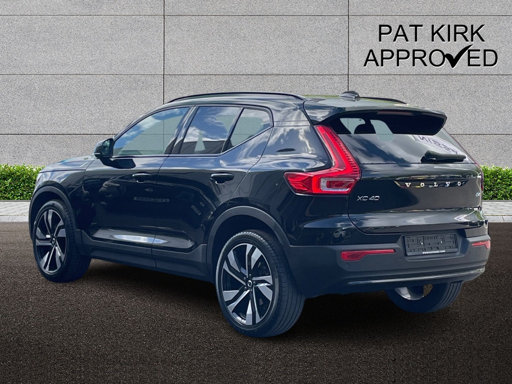 Volvo XC40 2.0 B4p Ultimate Dark BVZ1614 Black #2