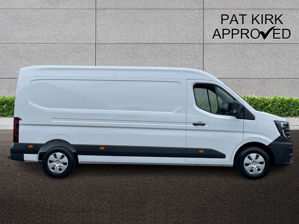 Nissan InterStar 2.0 Dci 150Ps H2 Tekna Van White #3