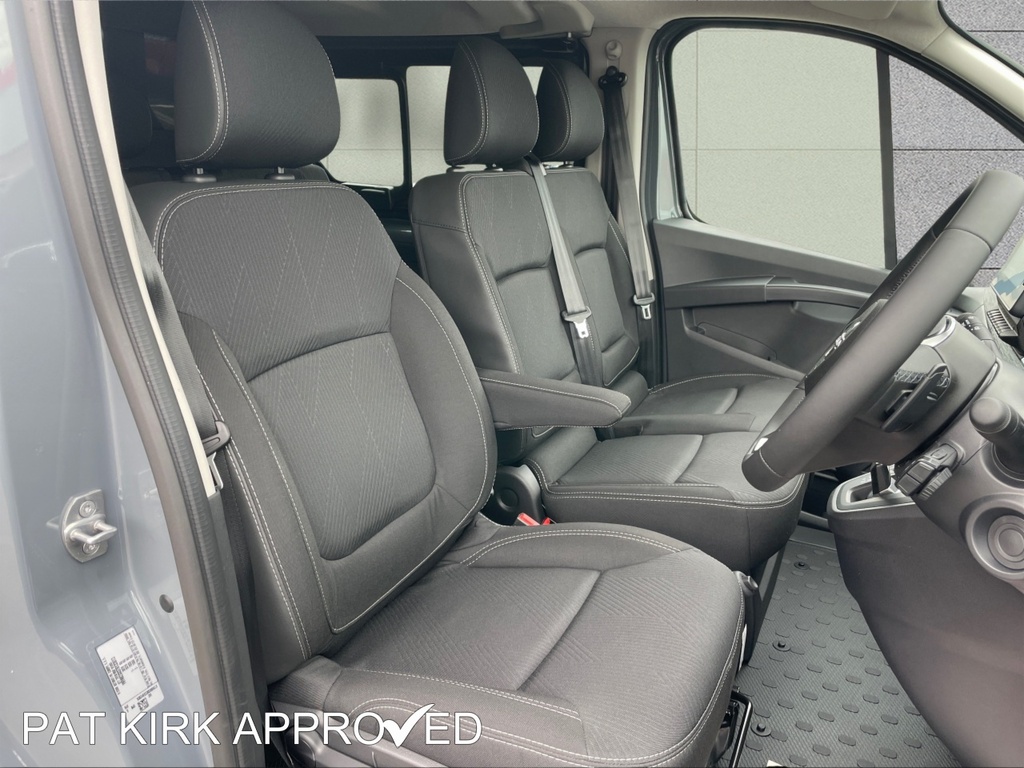 Nissan Primastar 2.0 Dci 150Ps H1 Tekna Crew Van 9 Speed Grey #5