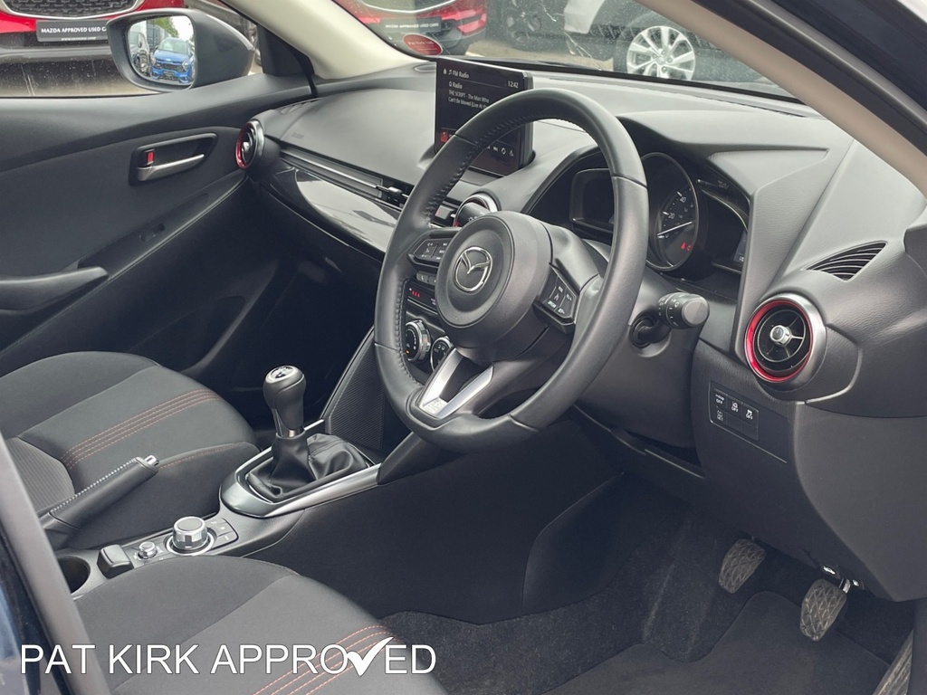 Mazda 2 1.5 E-skyactiv G Mhev Homura Blue #4