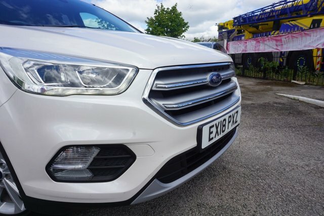 Ford Kuga 2.0 Tdci Titanium Suv Euro 6 S EX18PXZ White #4