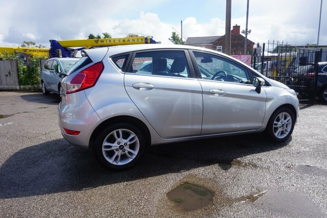 Ford Fiesta 1.25 Zetec Hatchback Euro 6 82 NJ67ASZ Silver #6