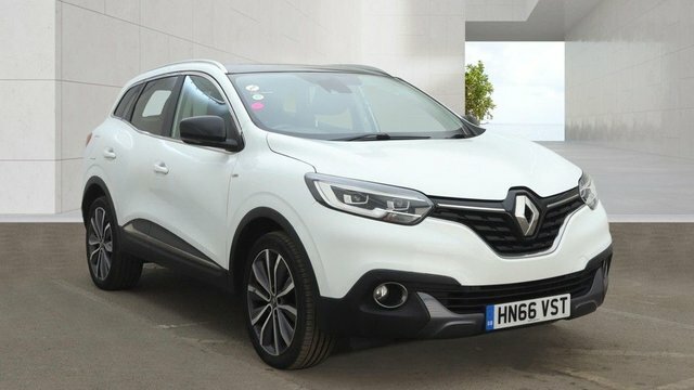 Renault Kadjar 1.5 Dci Signature Nav Suv Euro 6 HN66VST White #3