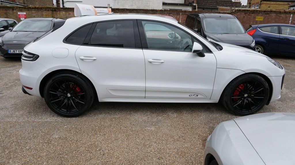 Porsche Macan 2.9T V6 Gts Pdk 4Wd Euro 6 Ss YY21BNX White #4