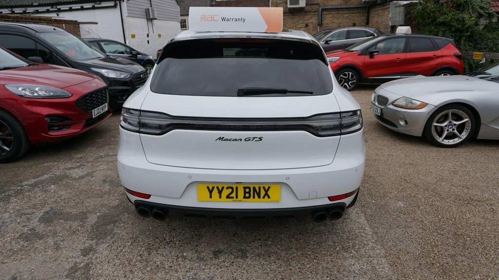 Porsche Macan 2.9T V6 Gts Pdk 4Wd Euro 6 Ss YY21BNX White #3