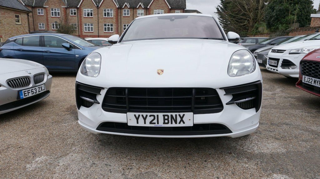 Porsche Macan 2.9T V6 Gts Pdk 4Wd Euro 6 Ss YY21BNX White #2