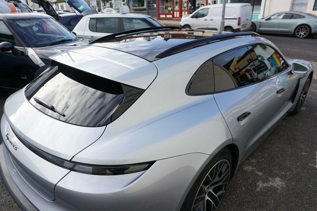 Porsche Taycan Performance 79.2Kwh 4S Sport Turismo 4Wd MV74CMY Silver #3