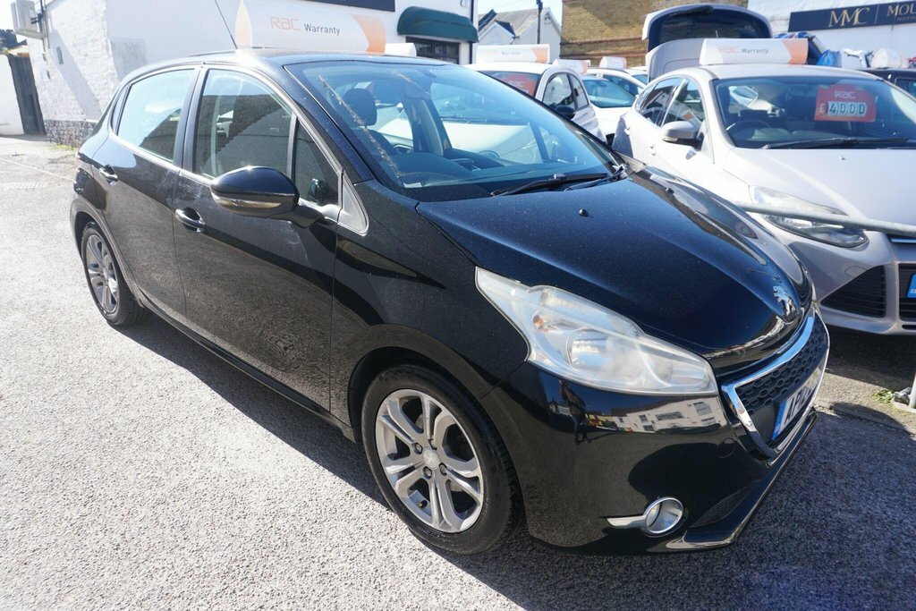 Peugeot 208 1.4 Hdi Active Euro 5 AP12BSV Black #5
