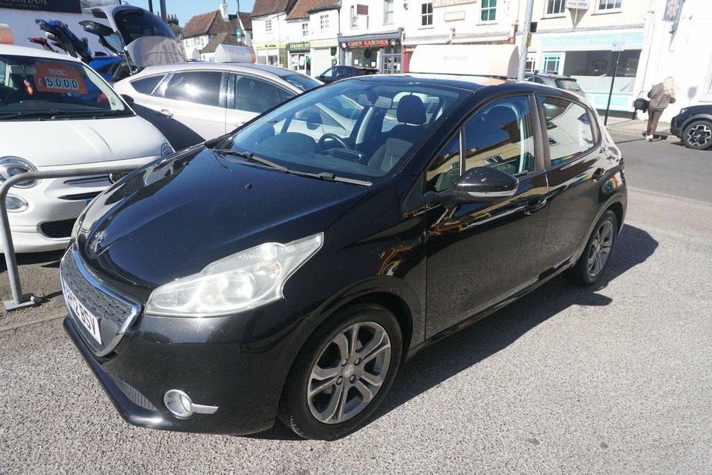 Peugeot 208 1.4 Hdi Active Euro 5 AP12BSV Black #3