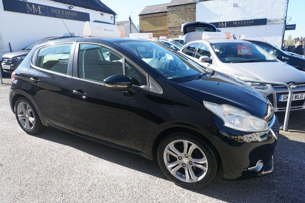 Peugeot 208 1.4 Hdi Active Euro 5 Black