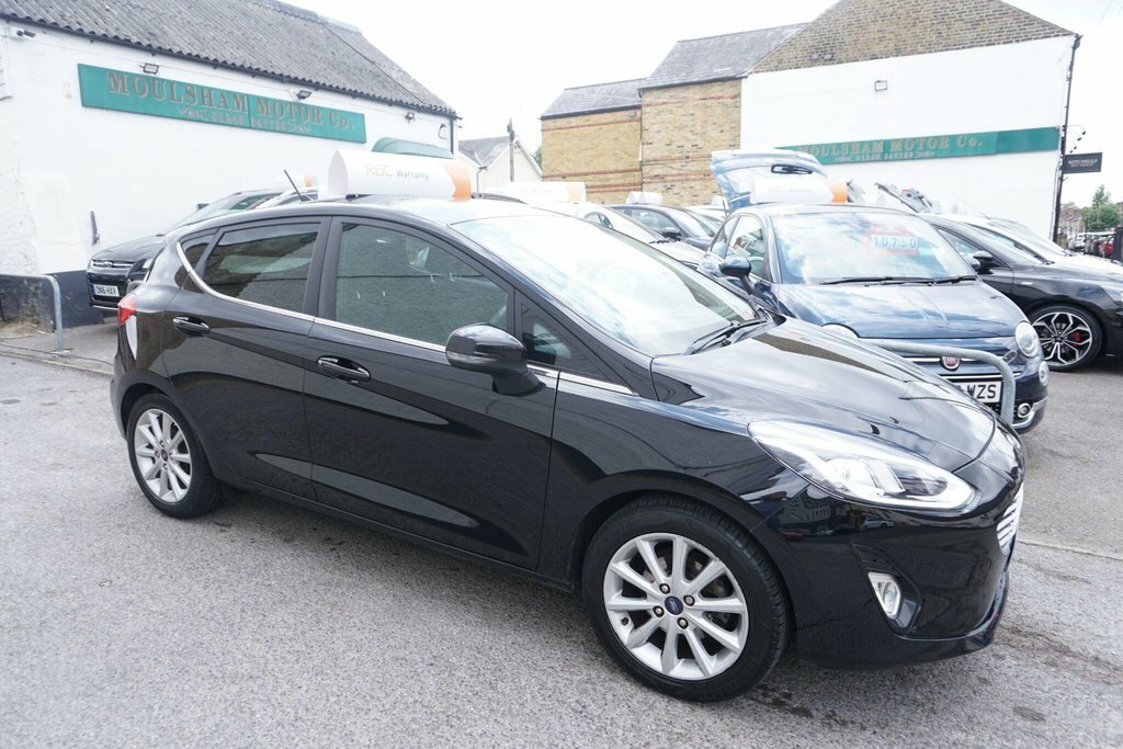 Ford Fiesta 1.0T Ecoboost Titanium Euro 6 Ss Black