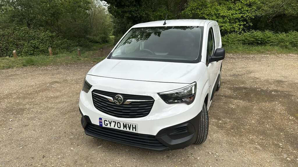 Vauxhall Combo 1.5 Turbo D 2300 Edition Panel Van Manu GY70MVH  #4