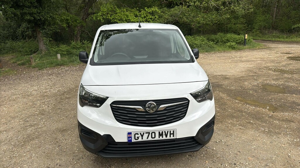 Vauxhall Combo 1.5 Turbo D 2300 Edition Panel Van Manu GY70MVH  #3