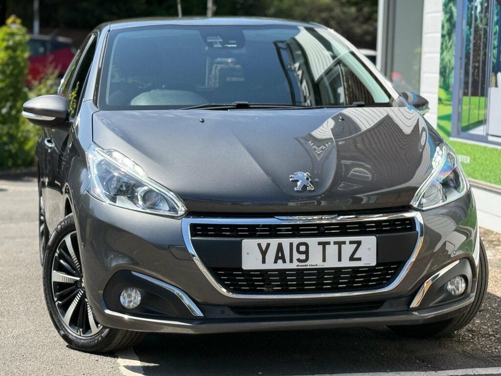 Peugeot 208 1.2 Puretech Tech Edition Euro 6 Ss YA19TTZ Grey #2
