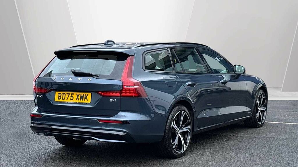 Volvo V60 Plus, B4 Mild Hybrid, Dark Blue #2