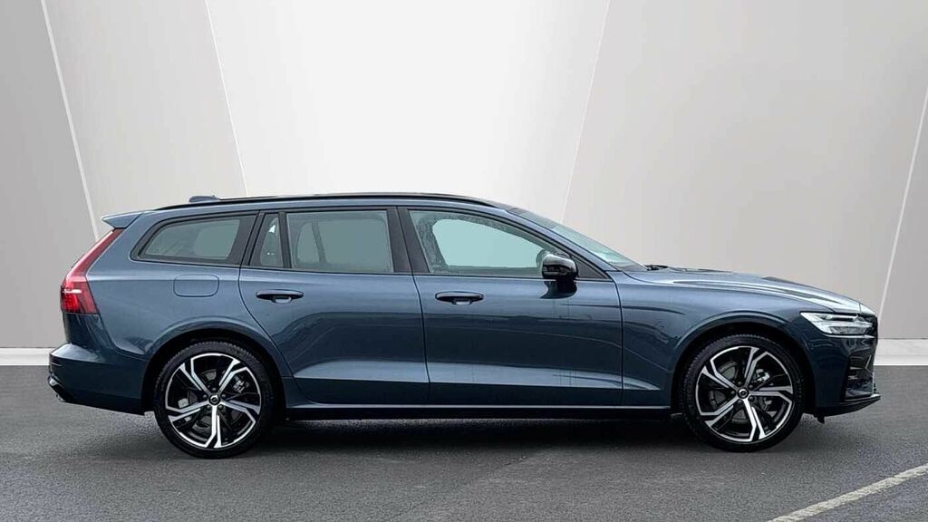 Volvo V60 Plus, B4 Mild Hybrid, Dark Blue #3