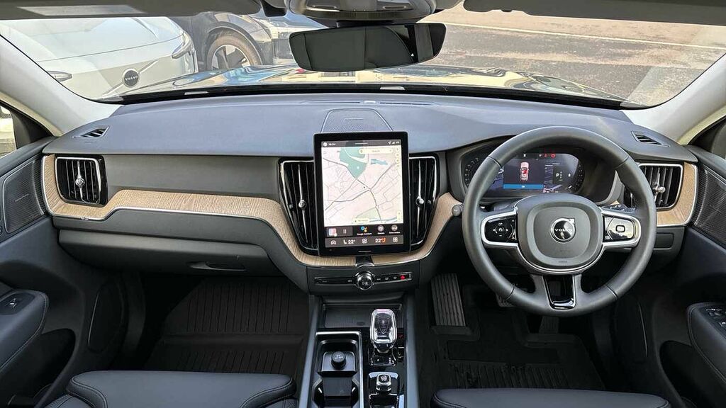 Volvo XC60 Plus, B5 Awd Mild Hybrid, Dark BG75ARX Black #5