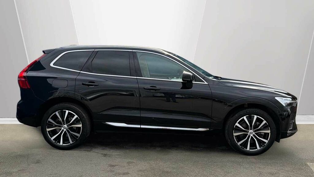 Volvo XC60 B5 247Bhp Ultra Bright Awd Mild Hybrid - Front RA74HLR Black #3